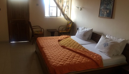 Double Room, 1 King Bed