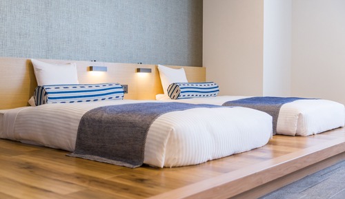 Deluxe Quadruple Room (4 Twin Beds)