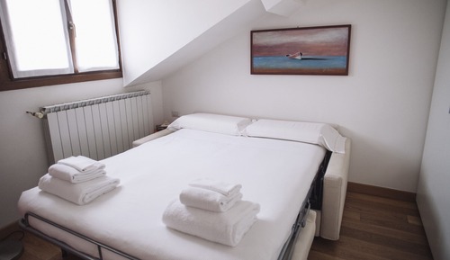 Apartment (1 Bedroom)