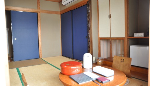Japanese Style Room 6 Tatami-mats