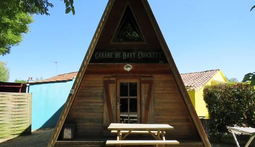 Cabin (Davy Crockett)