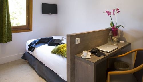 Single Room, Courtyard Area