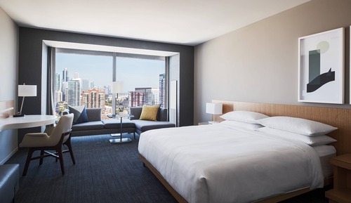 Room, 1 King Bed, Non Smoking, Lake View (Hearing Accessible)