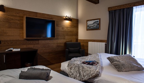 Deluxe Triple Room