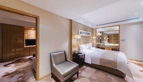 Executive Suite
