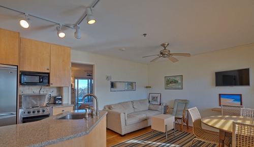 One Bedroom Apartment 103