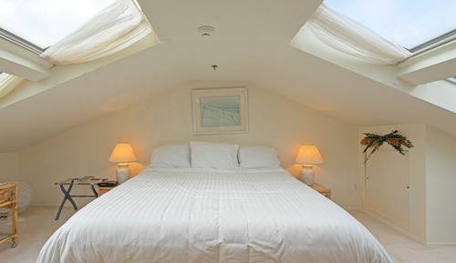 One Bedroom Duplex 226