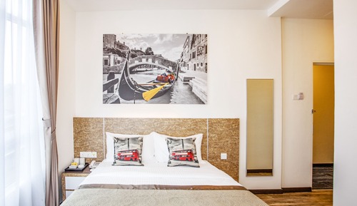 Superior Room, 1 Queen Bed