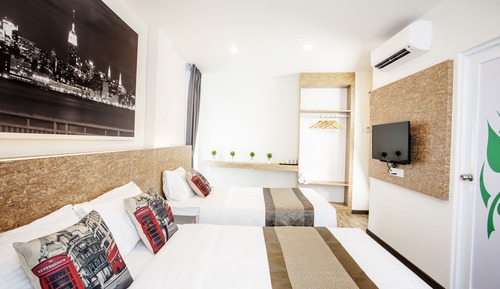 Deluxe Triple Room