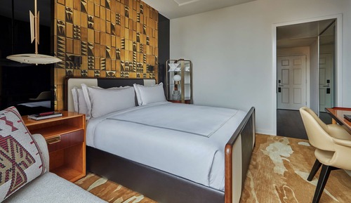Superior Room, 1 King Bed, Accessible