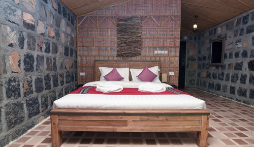 Panoramic Double Room, 1 Queen Bed, Non Smoking, Mountain View