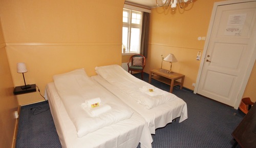 Double Room, Mountain View