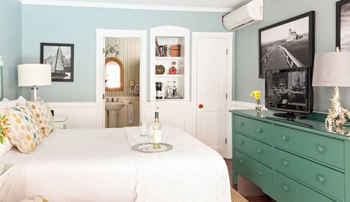 Room, 1 King Bed, Pool View