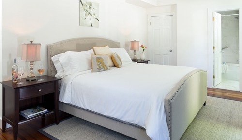 Standard Room, 1 King Bed