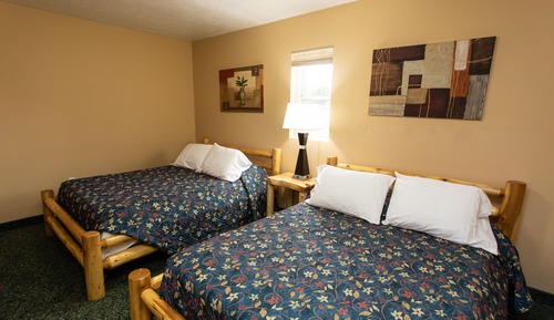 Classic Suite, 2 Double Beds, Kitchenette
