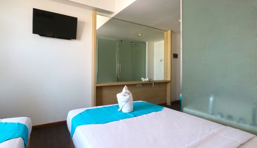 Superior King Room