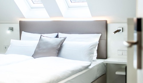 Double Room, 1 King Bed, Non Smoking