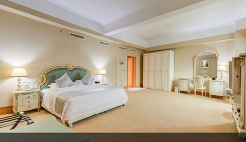 Suite (Ministerial)