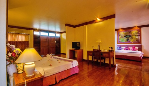 Family Quadruple Room, Multiple Beds, Balcony, Garden View
