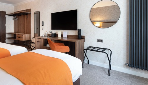 Family Room, Ensuite