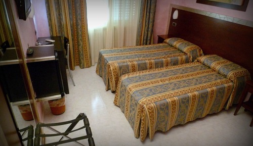 Room, 2 Bedrooms, 2 Bathrooms
