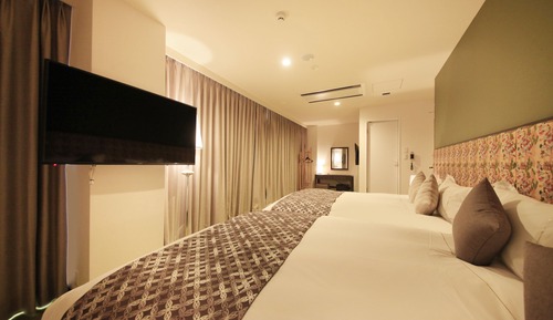 Superior Family Room (2 Queen Bed) Non Smoking - Extra Bed is from 5th Adult