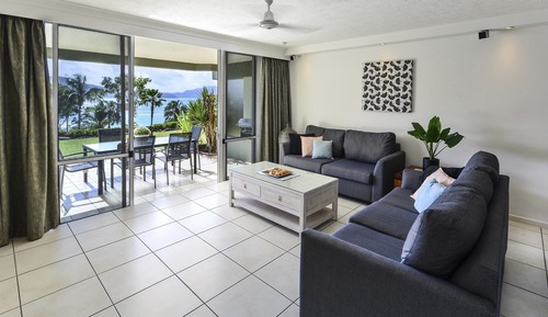 2 Bedroom Apartment Hibiscus 001
