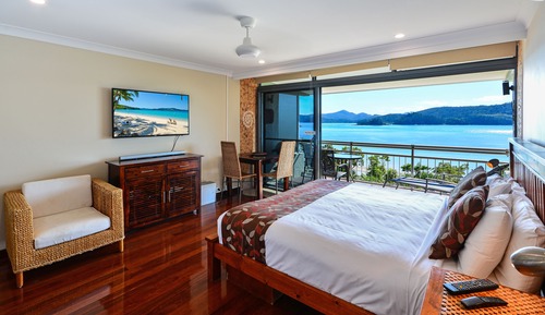 Studio Lagoon 204a 