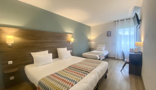 Triple Room