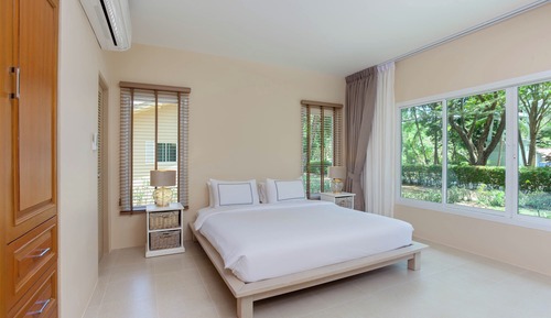 4-Bedroom Pool Villa in the Garden