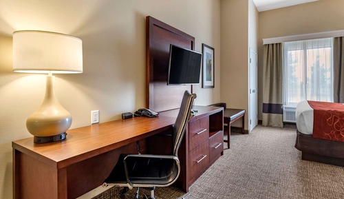 Suite, 1 King Bed, Non Smoking