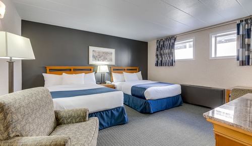 Economy Room, 2 Queen Beds (Obstructed View)