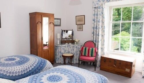 Classic Double or Twin Room, Shared Bathroom, Garden View