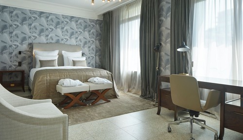 Junior Room