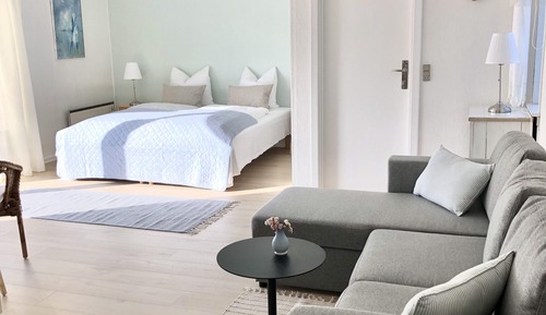 Grand Room, Terrace (1st Floor)