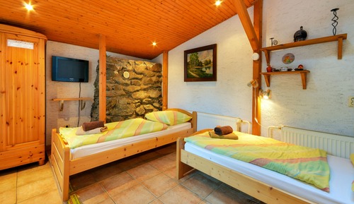 Comfort Apartment, 2 Bedrooms, Kitchen, Garden View