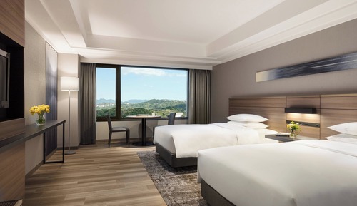 Deluxe Room, Garden View