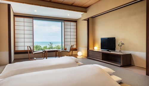 Room, Multiple Beds, Lake View (Japanese Tatami)