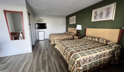 Standard Room, 2 Queen Beds, Non Smoking