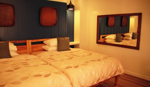 Family Room, 1 Bedroom