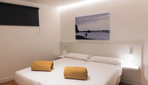 Economy Room
