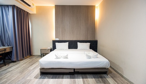 Superior King Room