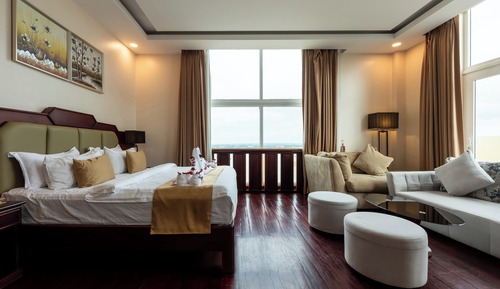 Family Suite, Connecting Rooms