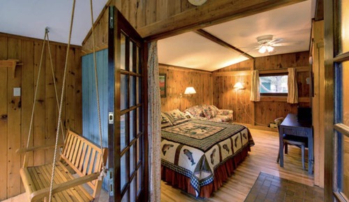Cabin, 1 King Bed