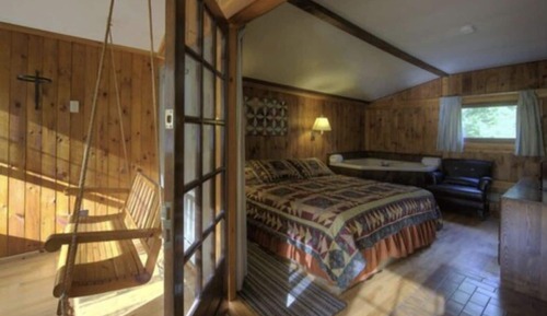Cabin, 1 Queen Bed, Jetted Tub