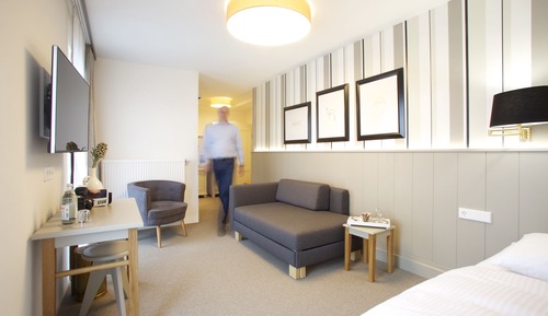 Premium Single Room