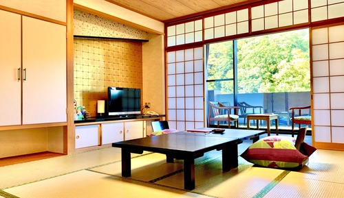 Japanese Style Room, Shared Bathroom,w/Toilet 18sqm (Guest booked dinner need to check in by 1900h)