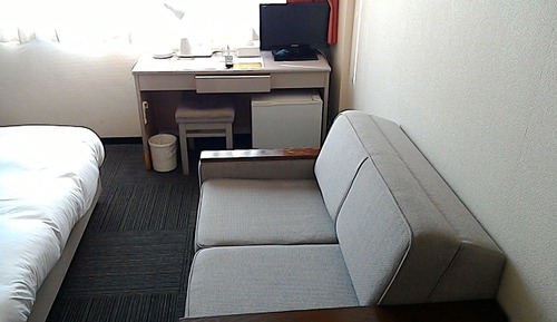Double Room, Smoking