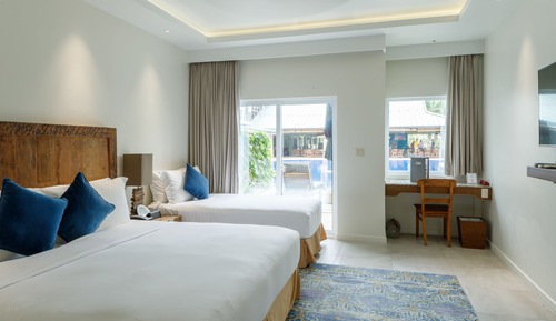 Marina Pool Side Room - Twin