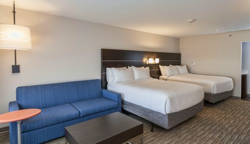 Suite, 2 Queen Beds